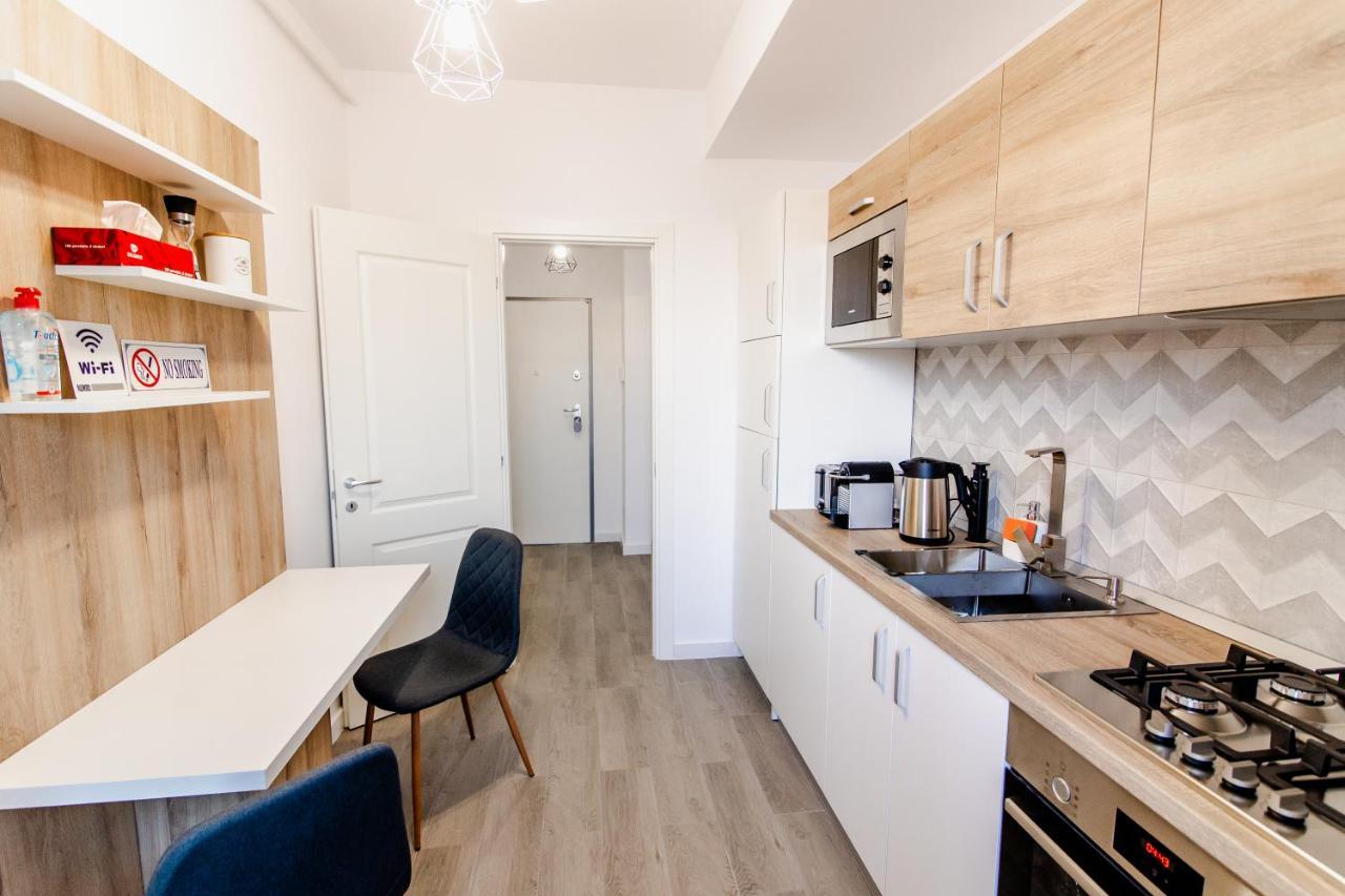 Samplus Central Apartment Craiova Exterior photo