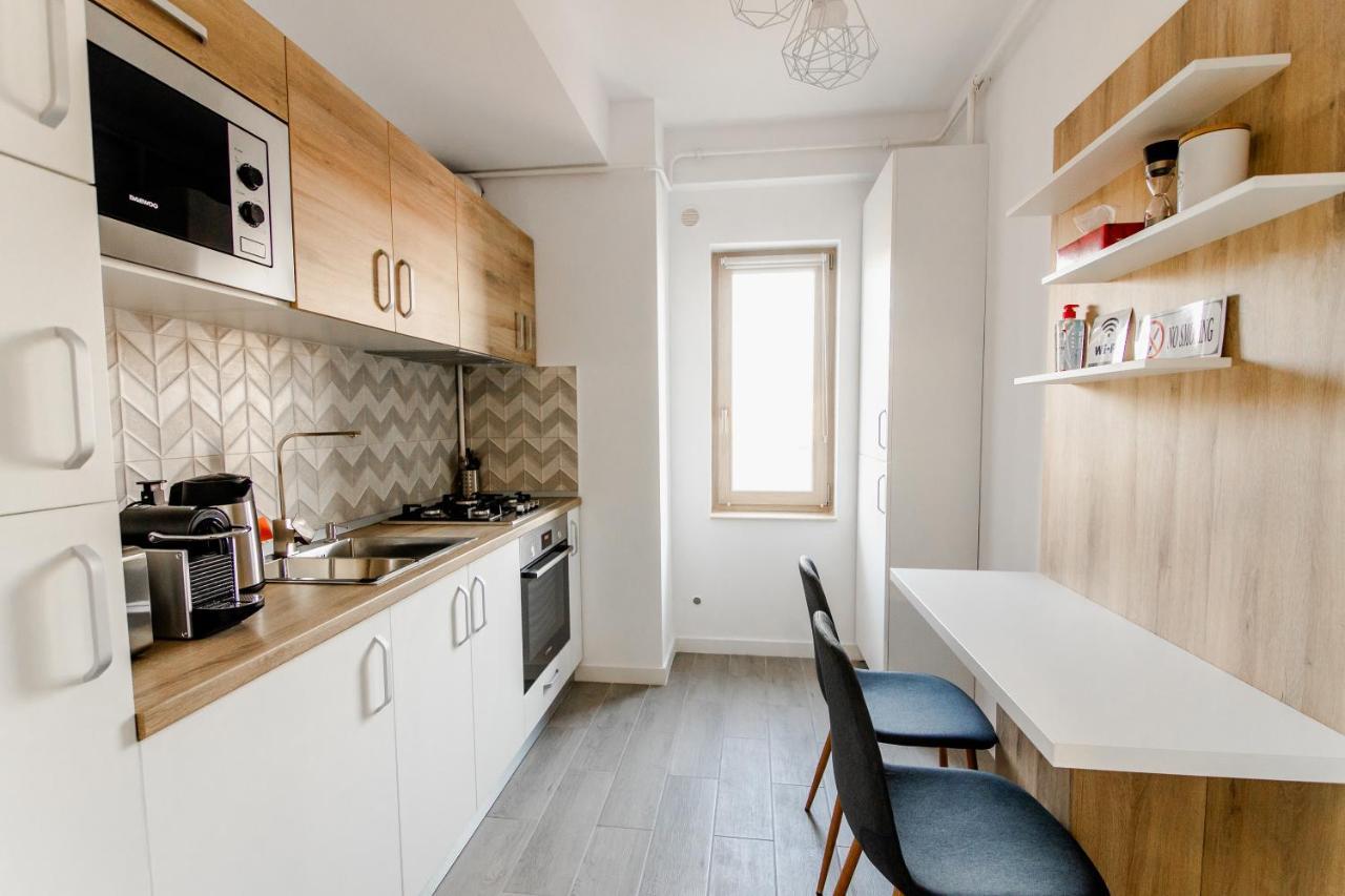 Samplus Central Apartment Craiova Exterior photo